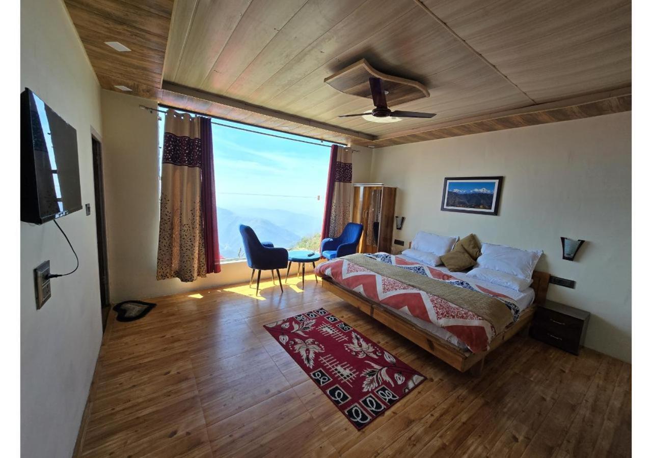 Hill View Retreat 호텔 차크라타 외부 사진